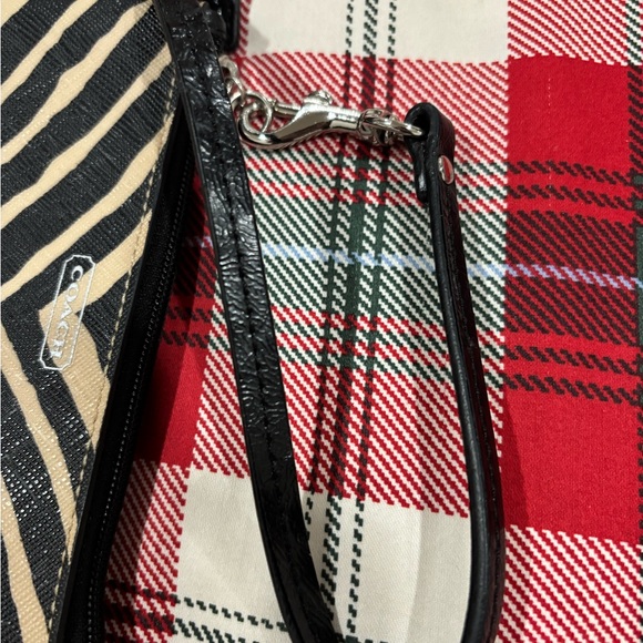 Coach Zebra Stripe Black and Tan Wristlet - Picture 6 of 9